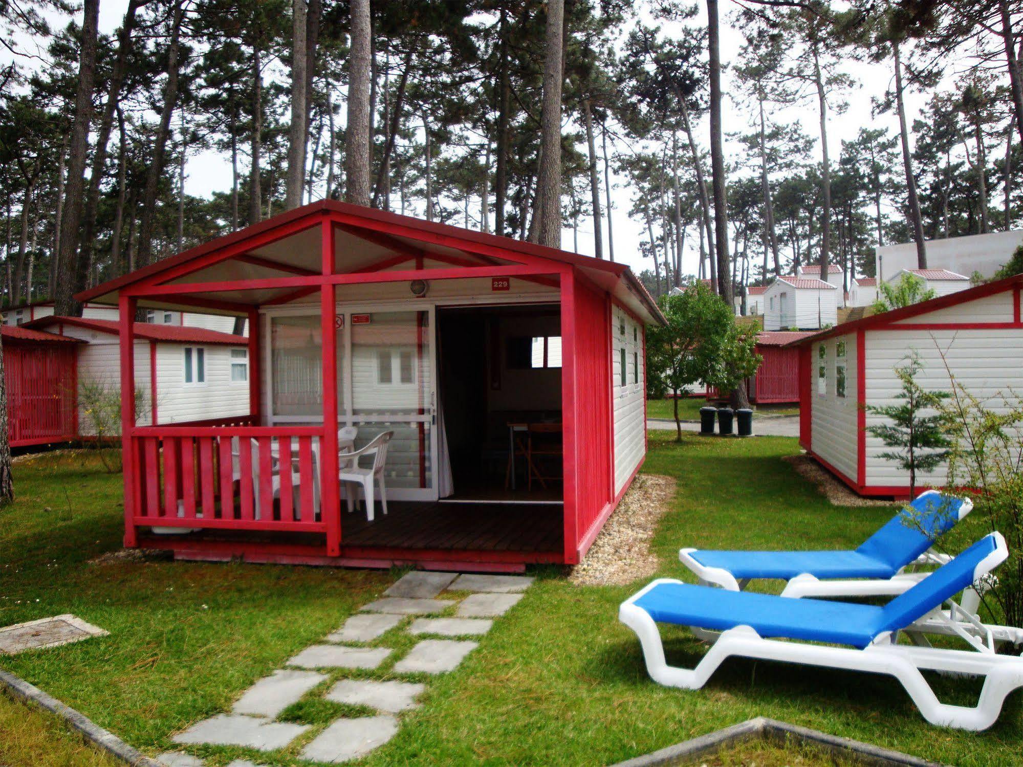 Parque De Campismo Orbitur Sao Pedro De Moel Hotell Exteriör bild